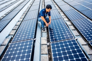 Năng lượng mặt trời ở Việt Nam sẽ thay đổi quan điểm của các nhà lãnh đạo theo the Economist: “Tia sáng bất ngờ”